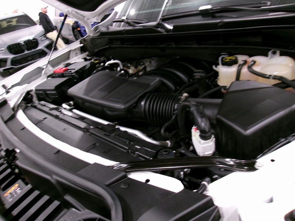 2024 Cadillac Escalade 4WD 4dr Sport - 22986145 - 7