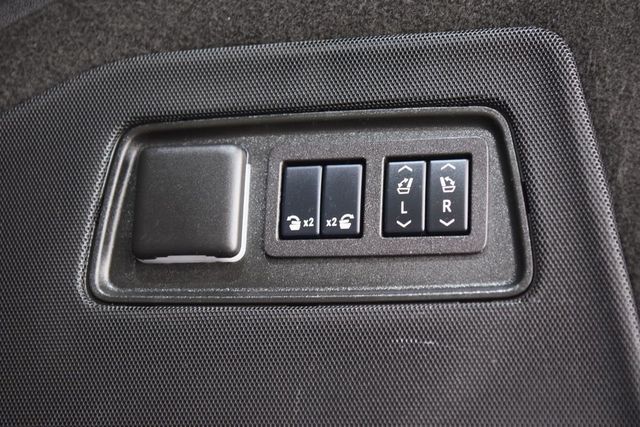 2024 Cadillac Escalade 4WD 4dr Sport - 23061943 - 25