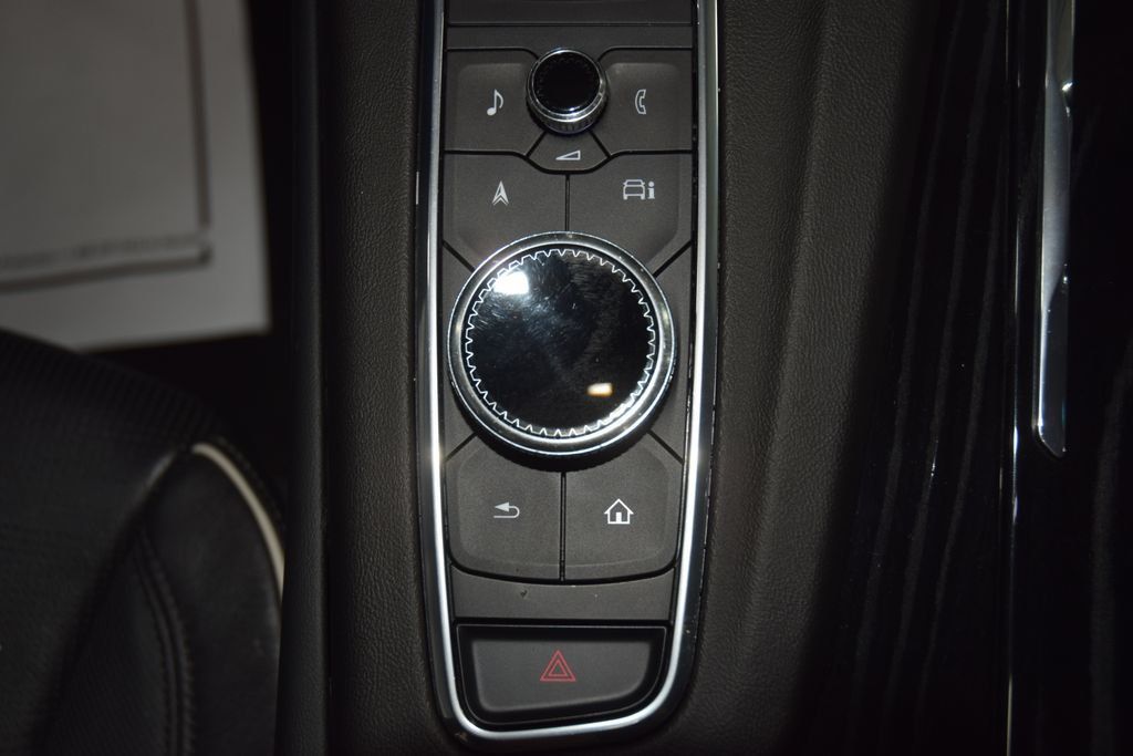 2024 Cadillac Escalade 4WD 4dr Sport - 23061943 - 35