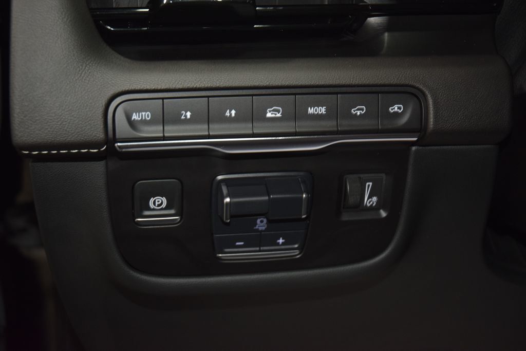 2024 Cadillac Escalade 4WD 4dr Sport - 23061943 - 37