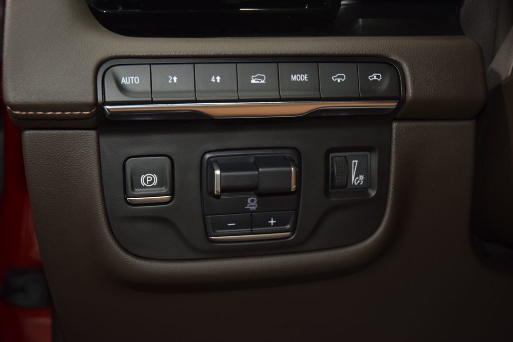 2024 Cadillac Escalade 4WD 4dr Sport - 23068466 - 38
