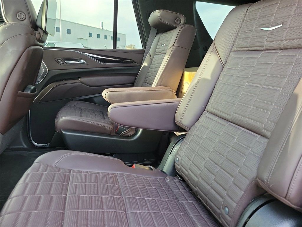 2024 Cadillac Escalade 4WD 4dr Sport Platinum - 22959892 - 7