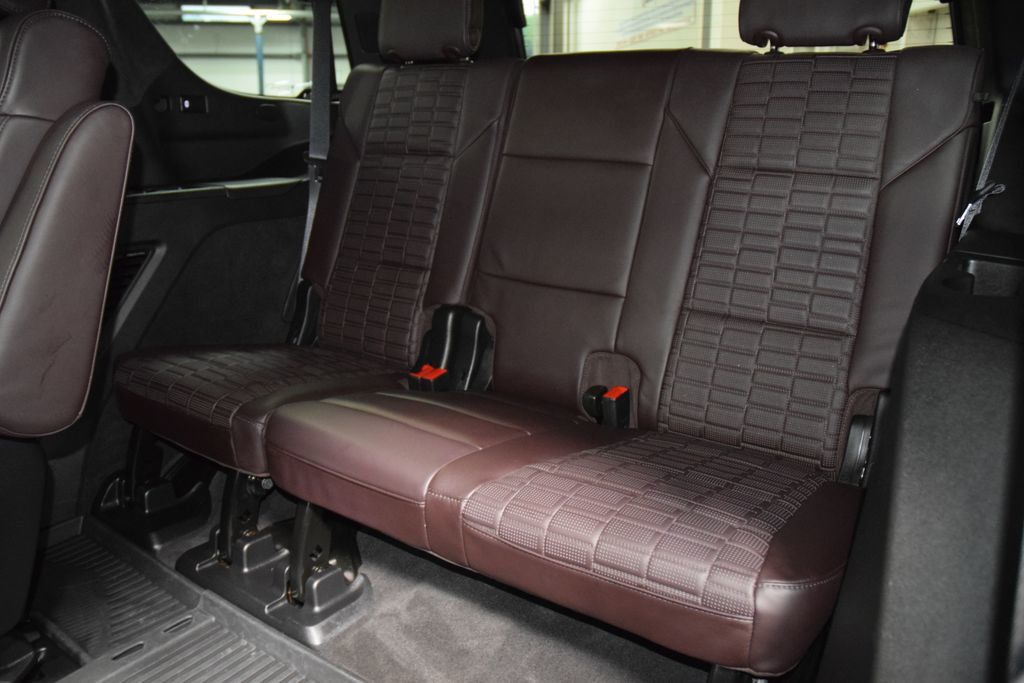 2024 Cadillac Escalade 4WD 4dr Sport Platinum - 23003510 - 45