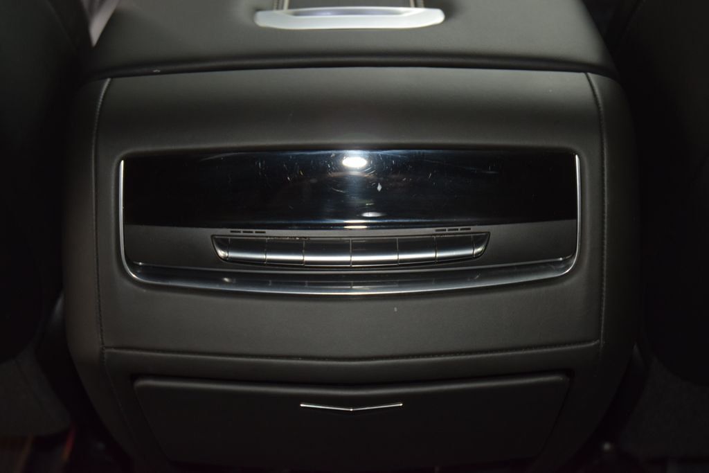 2024 Cadillac Escalade 4WD 4dr Sport Platinum - 23050328 - 47