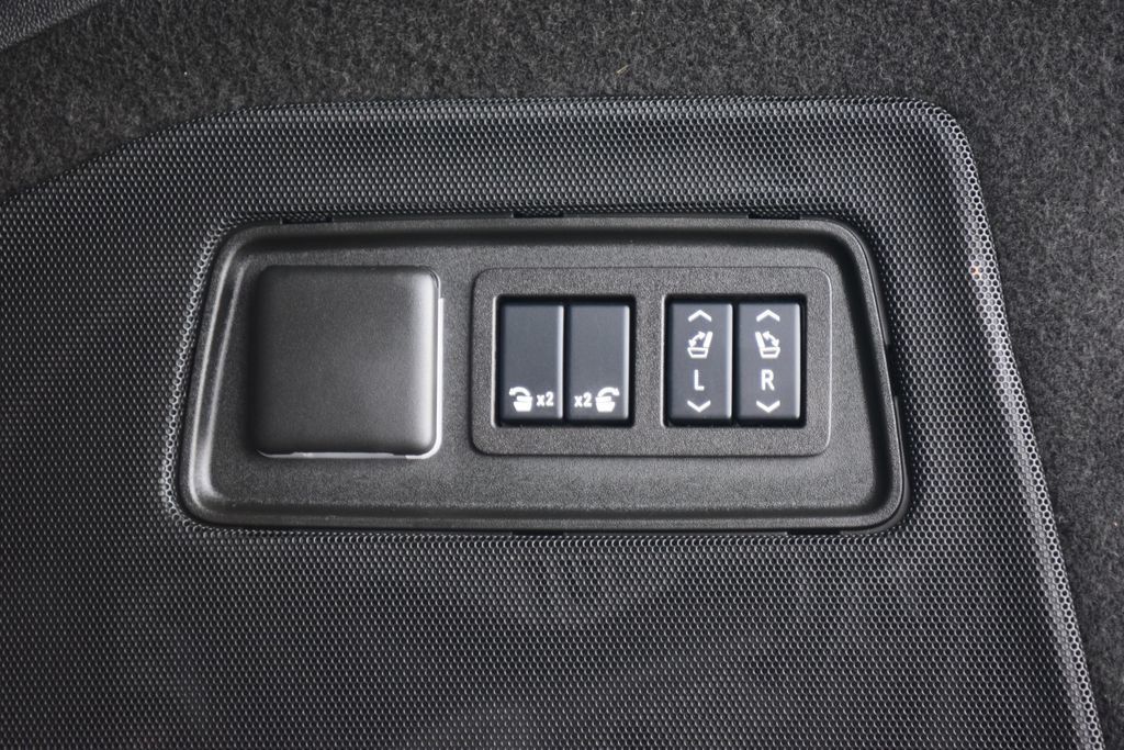 2024 Cadillac Escalade 4WD 4dr Sport Platinum - 23060664 - 23