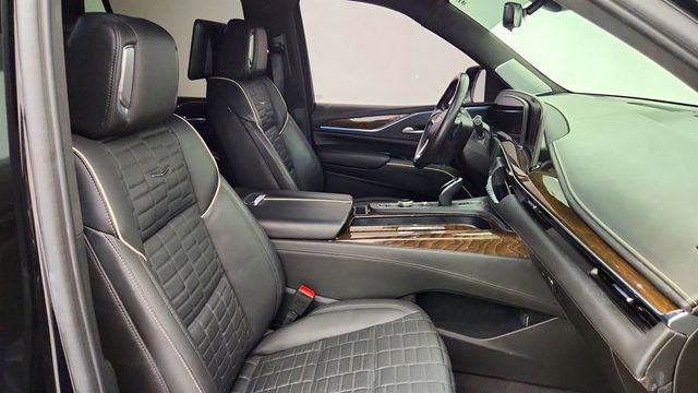 2024 Cadillac Escalade 4WD 4dr Sport Platinum w/ Onyx Package & Power Retractable Steps - 23046242 - 24