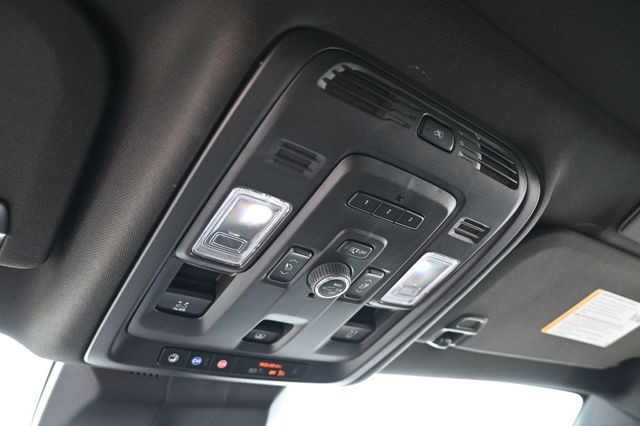 2024 Cadillac Escalade 4WD Sport Touring Package  - 23011565 - 13