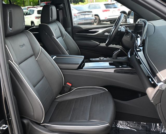 2024 Cadillac Escalade 4WD Sport Touring Package  - 23011565 - 19