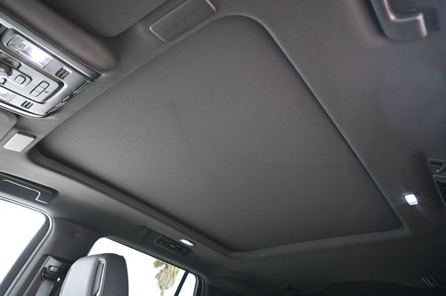 2024 Cadillac Escalade 4WD Sport Touring Package  - 23011565 - 23