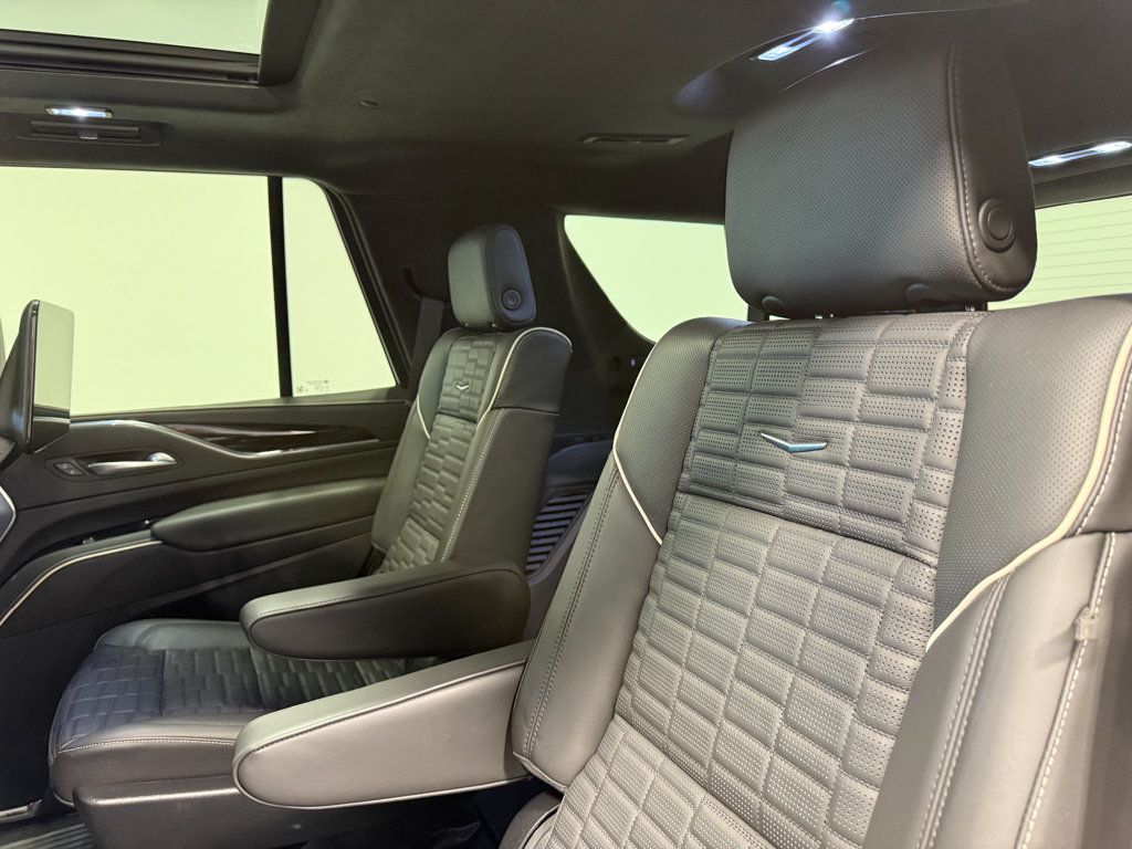 2024 Cadillac Escalade AWD 4dr V-Series - 23062502 - 28