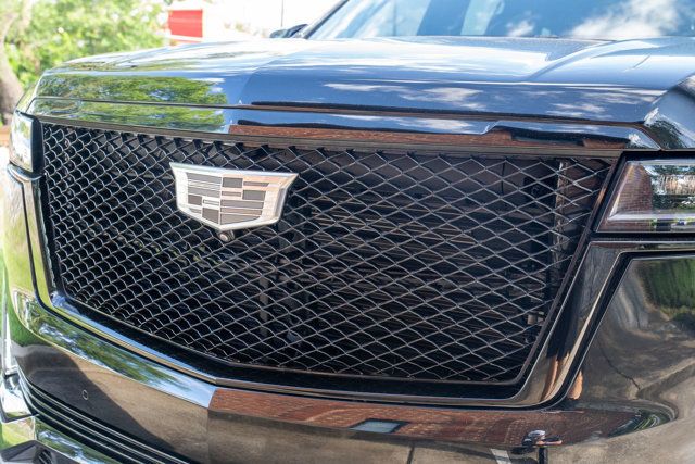 2024 Cadillac Escalade LocalTrade/MSRP$108845/OnyxPkg/TouringPkg/Heated&CooledSeats/NAV - 23041144 - 13