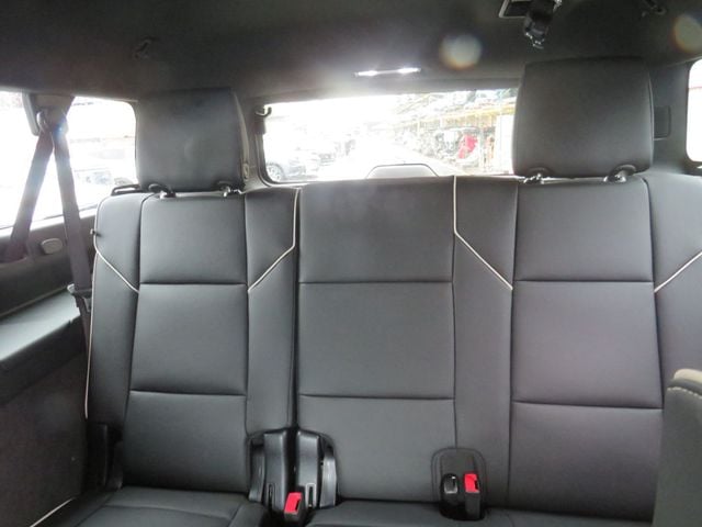 2024 Cadillac Escalade ESV 4WD 4dr Premium Luxury - 22914002 - 10