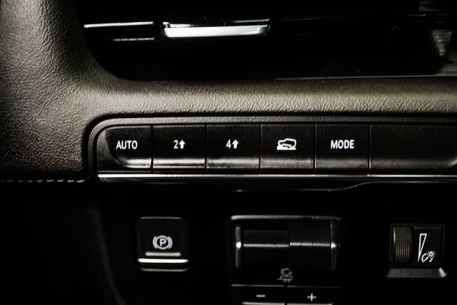 2024 Cadillac Escalade ESV 4WD 4dr Sport - 23013295 - 33