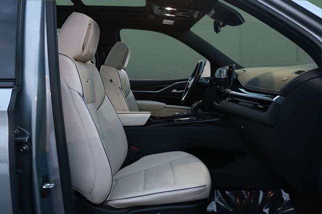 2024 Cadillac Escalade ESV 4WD 4dr Sport - 22980211 - 13