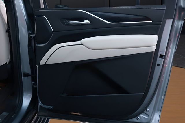 2024 Cadillac Escalade ESV 4WD 4dr Sport - 22980211 - 17