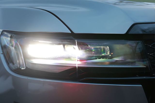 2024 Cadillac Escalade ESV 4WD 4dr Sport - 22980211 - 29