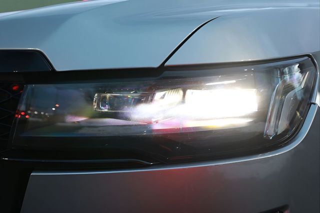 2024 Cadillac Escalade ESV 4WD 4dr Sport - 22980211 - 30