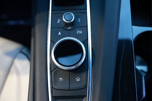 2024 Cadillac Escalade ESV 4WD 4dr Sport - 22980211 - 36