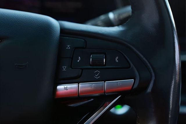 2024 Cadillac Escalade ESV 4WD 4dr Sport - 22980211 - 37