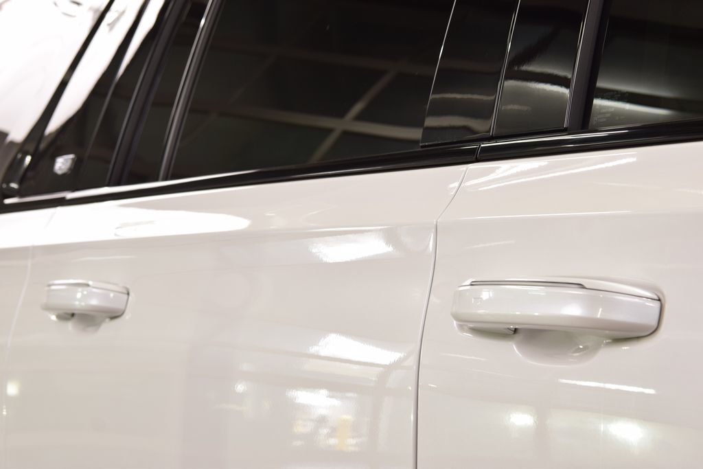 2024 Cadillac Escalade ESV 4WD 4dr Sport Platinum - 22997609 - 16