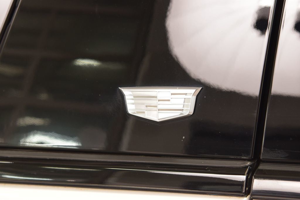 2024 Cadillac Escalade ESV 4WD 4dr Sport Platinum - 22997609 - 17