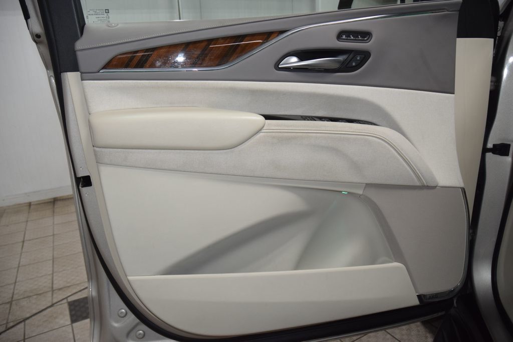 2024 Cadillac Escalade ESV 4WD 4dr Sport Platinum - 23001853 - 47