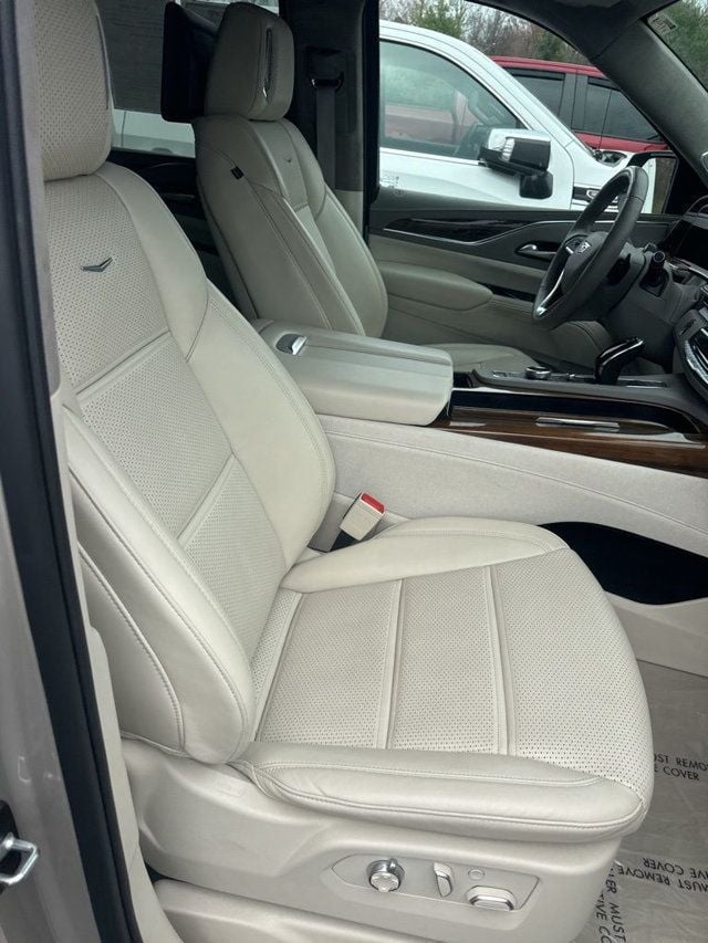 2024 Cadillac Escalade ESV 4WD 4dr Sport Platinum - 23001853 - 8