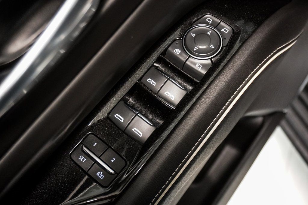 2024 Cadillac Escalade ESV V-Series photo 37