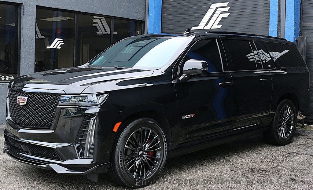 2024 Cadillac Escalade ESV AWD 4dr V-Series - 23031518 - 3