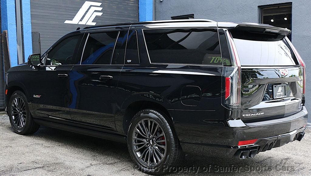 2024 Cadillac Escalade ESV AWD 4dr V-Series - 23031518 - 4