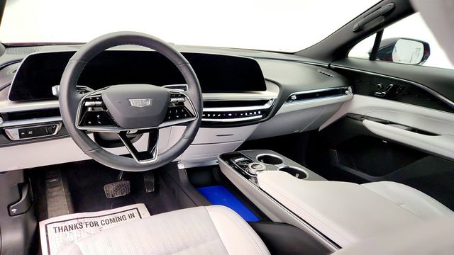 2024 Cadillac LYRIQ 4dr Luxury 1 (1SC) - 22991300 - 11