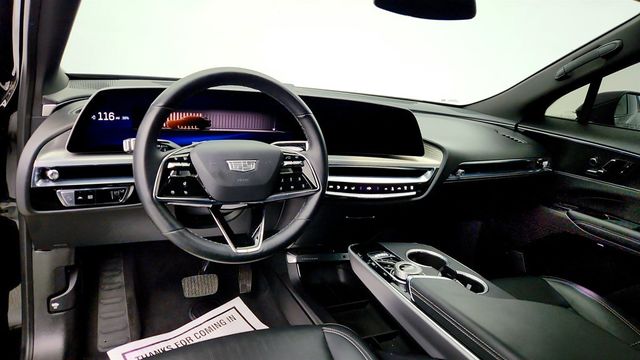 2024 Cadillac LYRIQ 4dr Luxury 1 w/1SC - 23010148 - 11