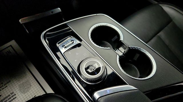 2024 Cadillac LYRIQ 4dr Luxury 1 w/1SC - 23010148 - 15