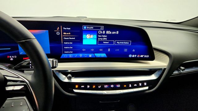 2024 Cadillac LYRIQ 4dr Luxury 1 w/1SC - 23010148 - 16