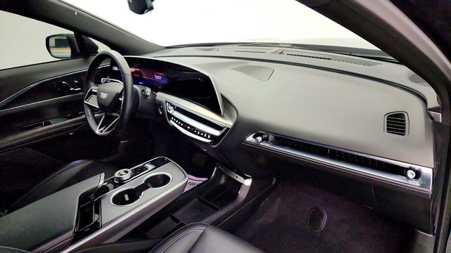 2024 Cadillac LYRIQ 4dr Luxury 1 w/1SC - 23010148 - 24