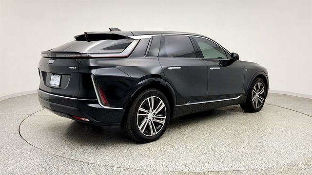 2024 Cadillac LYRIQ 4dr Luxury 1 w/1SC - 23010148 - 4