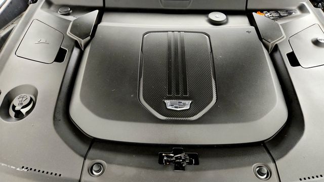 2024 Cadillac LYRIQ 4dr Luxury 3 (1SE) w/ Dual-Panel Panoramic Sunroof - 23037004 - 27