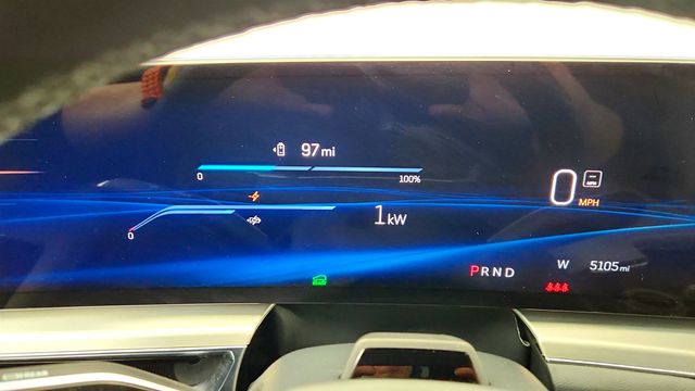 2024 Cadillac LYRIQ 4dr Luxury 3 w/1SE & AWD Electric Propulsion - 23009608 - 13