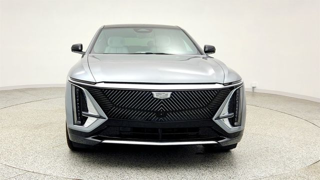 2024 Cadillac LYRIQ 4dr Luxury 3 w/1SE & AWD Electric Propulsion - 23009608 - 1