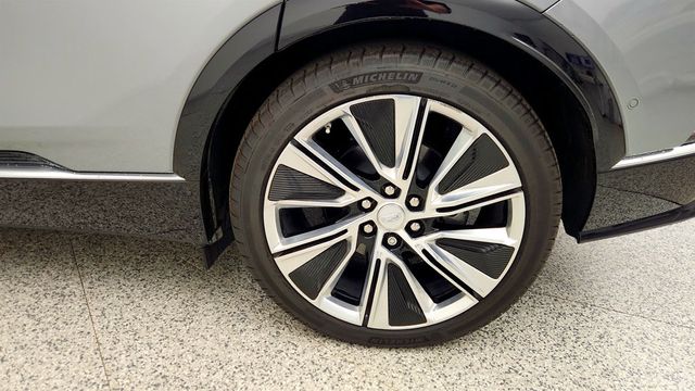2024 Cadillac LYRIQ 4dr Luxury 3 w/1SE & AWD Electric Propulsion - 23009608 - 8