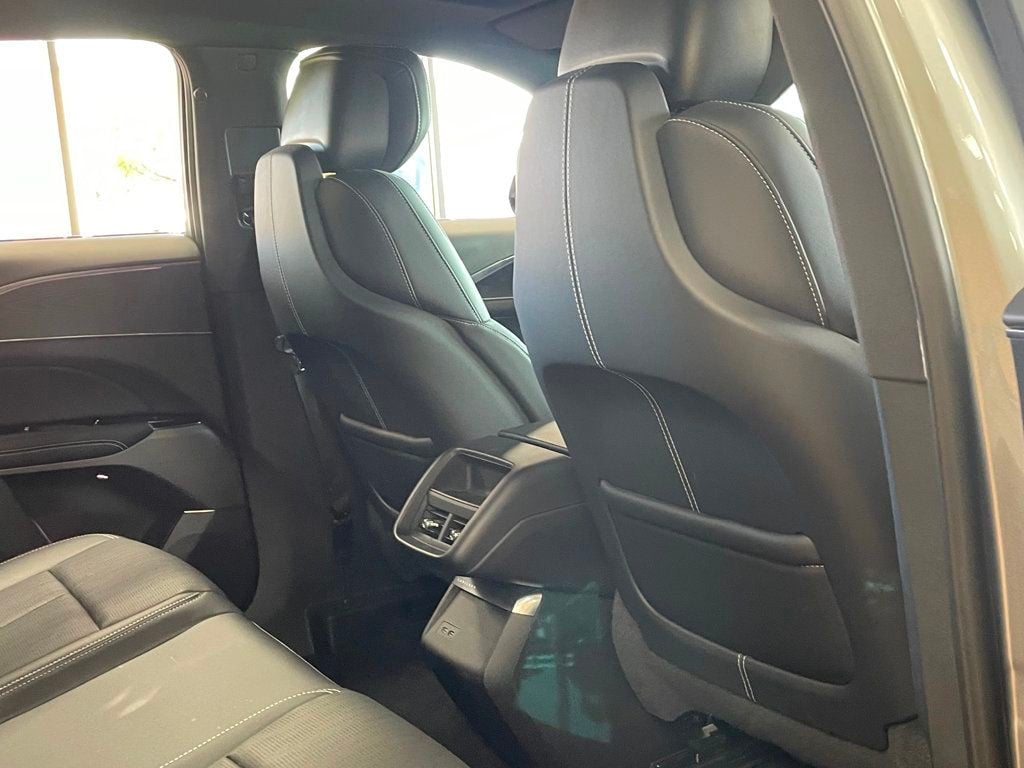2024 Cadillac LYRIQ 4dr Luxury w/1SC - 23081118 - 18