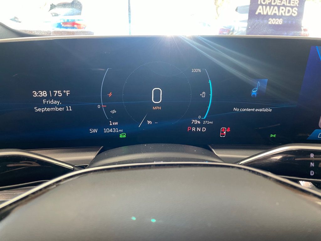 2024 Cadillac LYRIQ 4dr Luxury w/1SC - 23081118 - 30