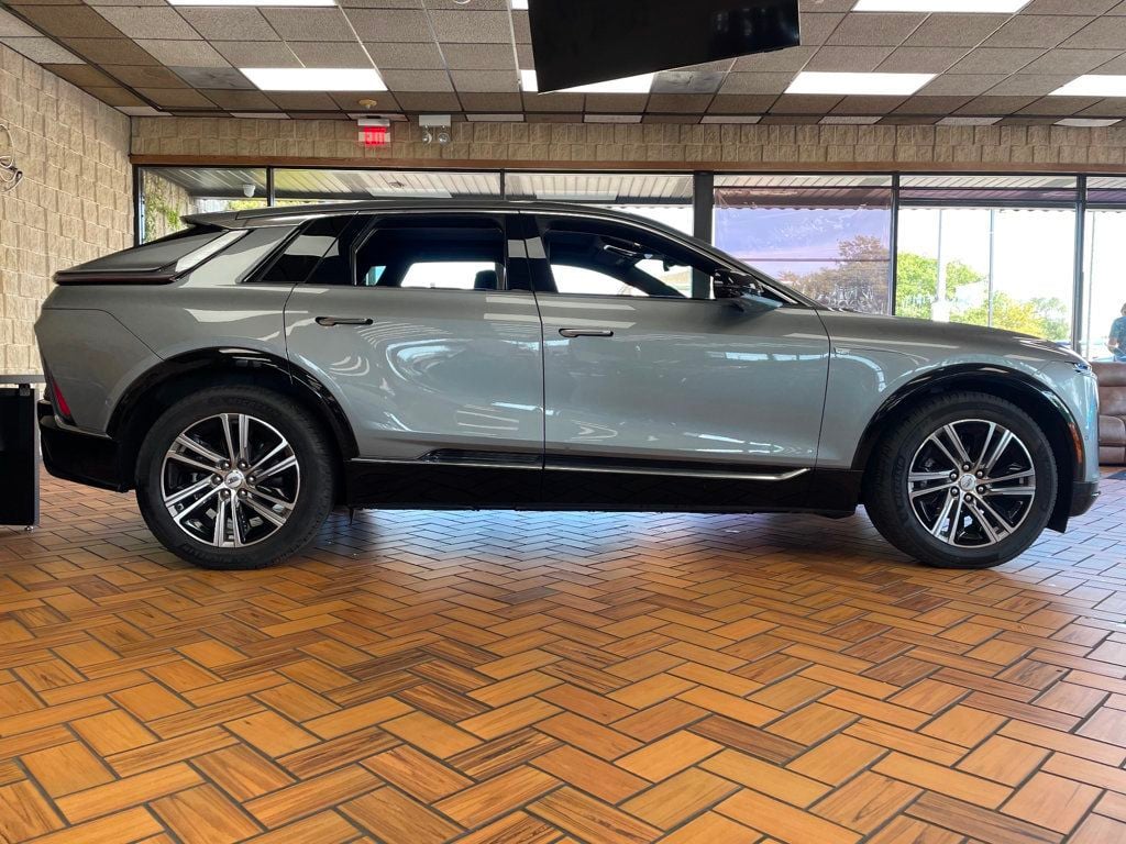 2024 Cadillac LYRIQ 4dr Luxury w/1SC - 23081118 - 5