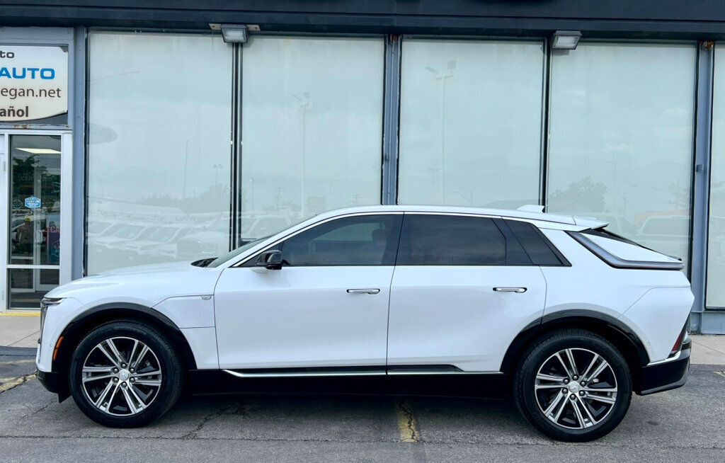 2024 Cadillac LYRIQ 4dr Luxury w/1SC - 23032413 - 33