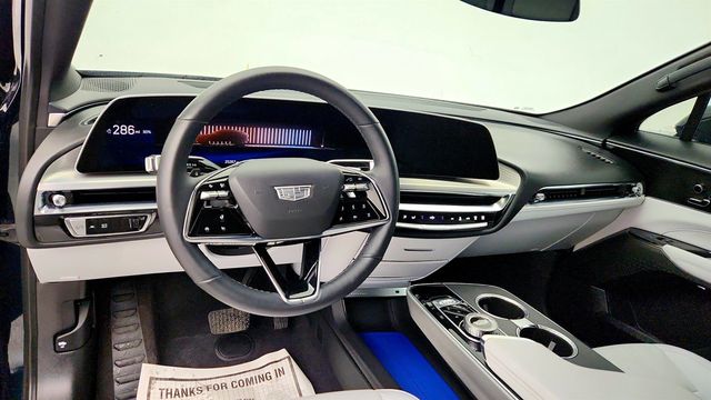 2024 Cadillac LYRIQ 4dr Luxury w/1SC - 23002169 - 11