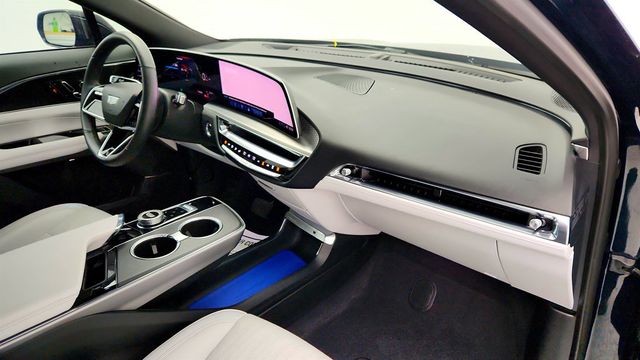 2024 Cadillac LYRIQ 4dr Luxury w/1SC - 23002169 - 23