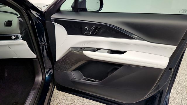 2024 Cadillac LYRIQ 4dr Luxury w/1SC - 23002169 - 24