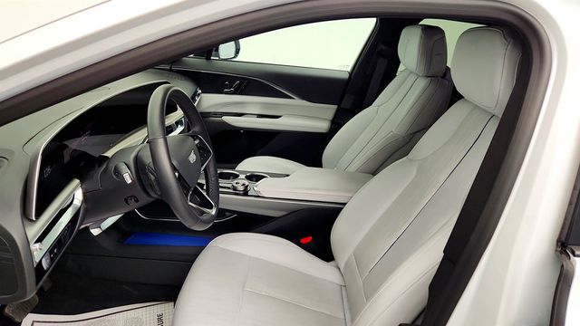 2024 Cadillac LYRIQ 4dr Luxury w/1SC - 23016528 - 18