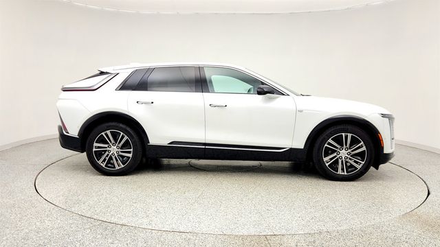 2024 Cadillac LYRIQ 4dr Luxury w/1SC - 23016528 - 3