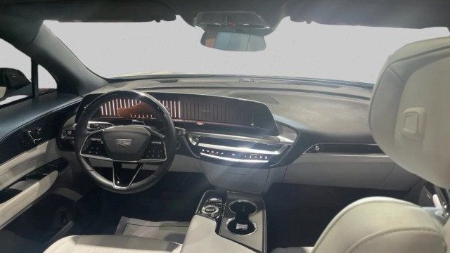 2024 Cadillac LYRIQ 4dr Luxury w/1SD - 23022834 - 13
